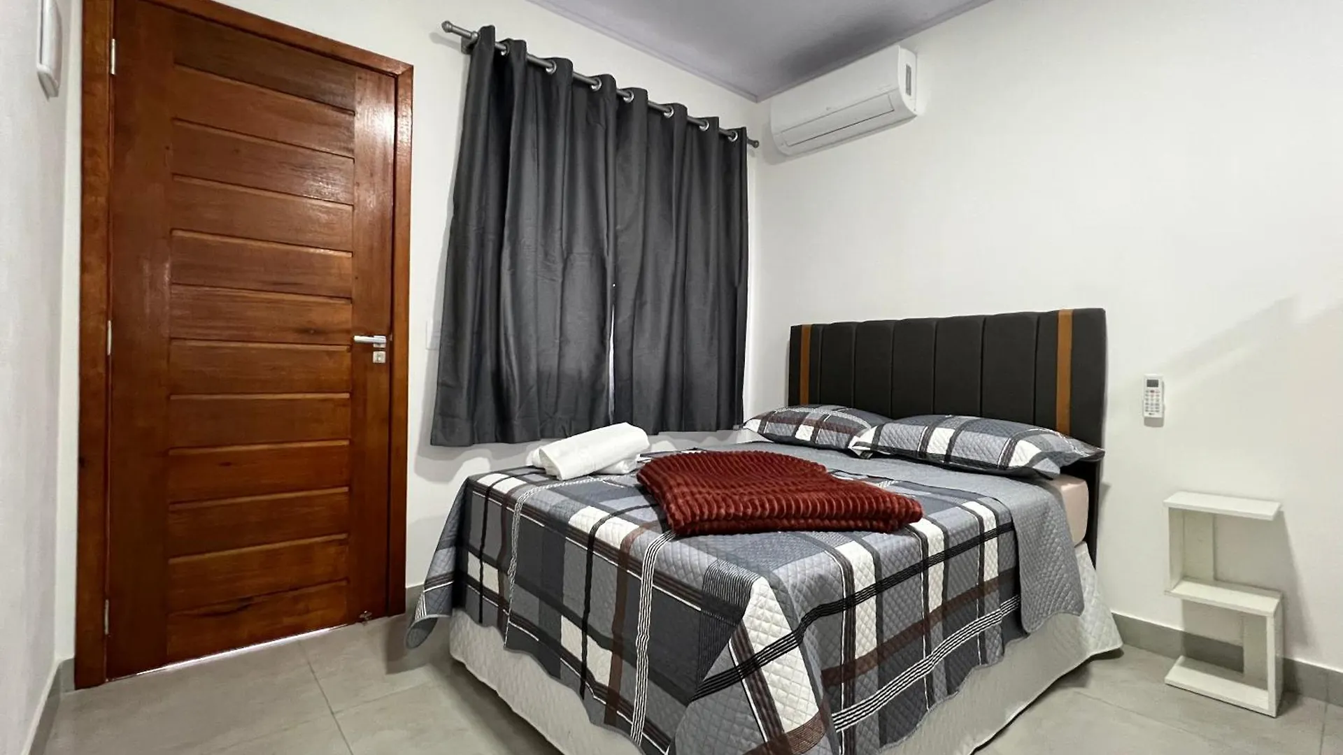 Pousada Suite Suzena Penha  Quarto em Acomodações Particulares Penha (Santa Catarina)