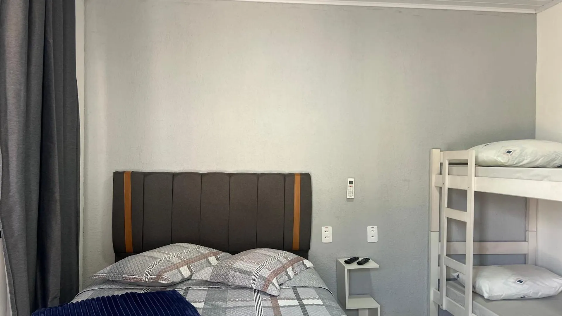 Pousada Suite Suzena Penha  Quarto em Acomodações Particulares Penha (Santa Catarina)