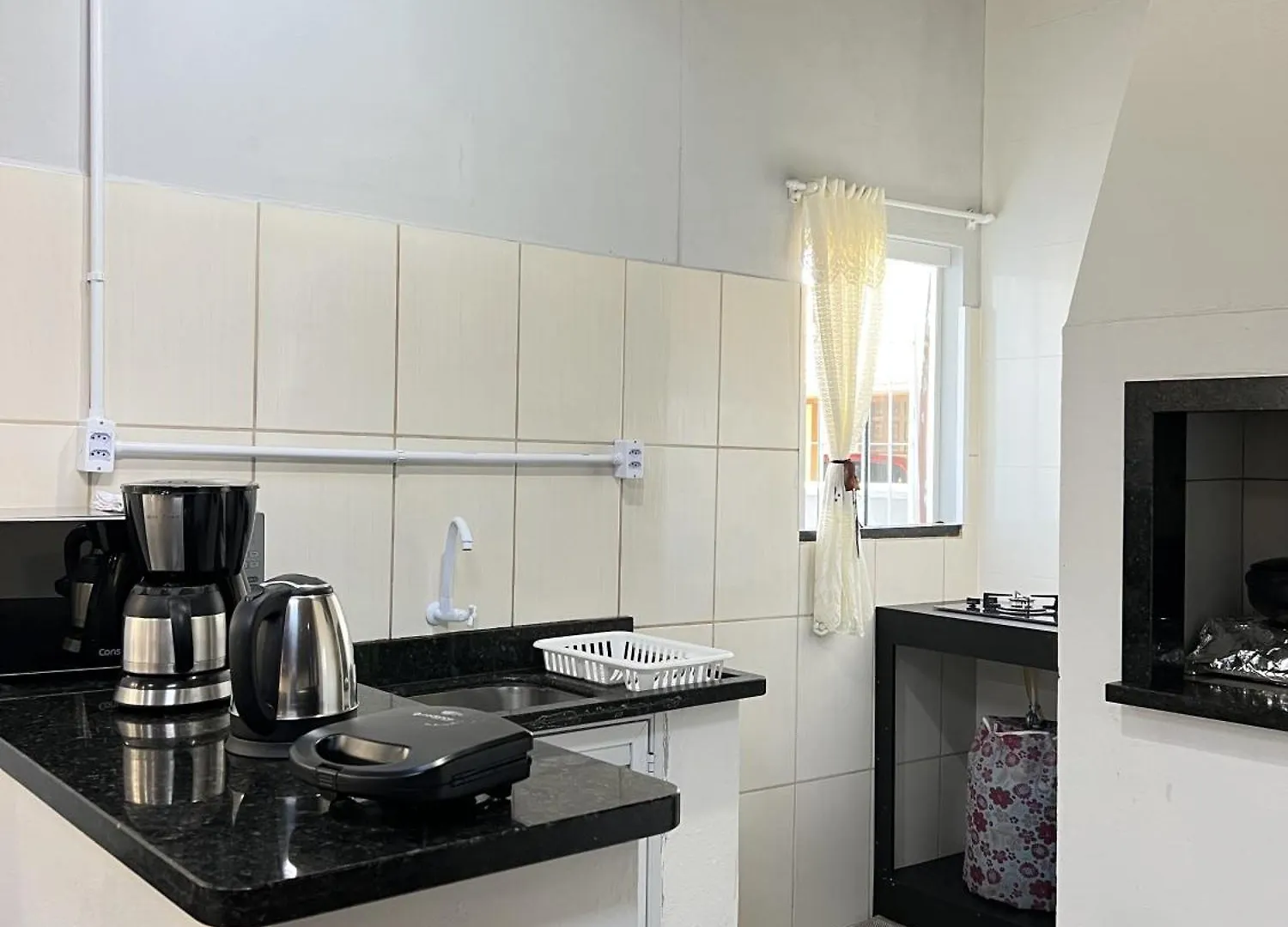 Pousada Suite Suzena Penha  Quarto em Acomodações Particulares